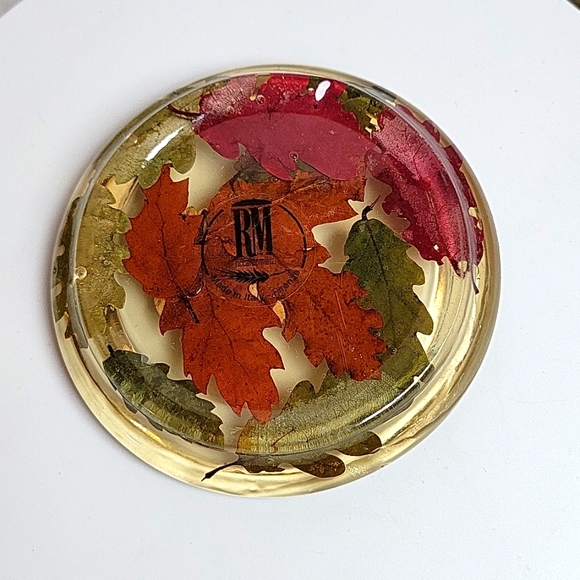 Lucite Fall Leaves Coasters - Picture 2 of 9